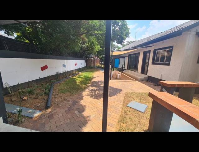 BUSINESS FOR SALE IN LIBRADENE